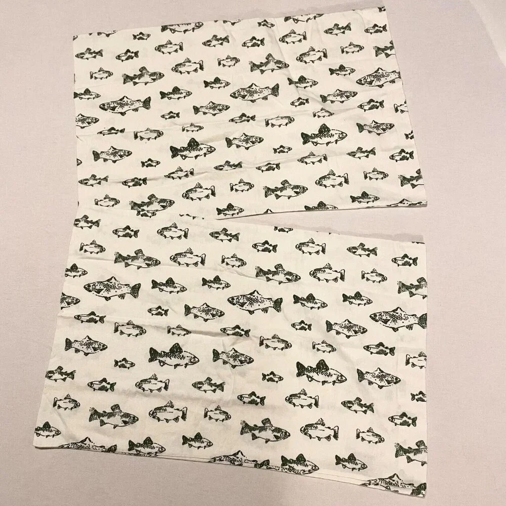 Eddie Bauer School of Fish Lot of 2 Pillow Cases 29.5 x 19  Inch